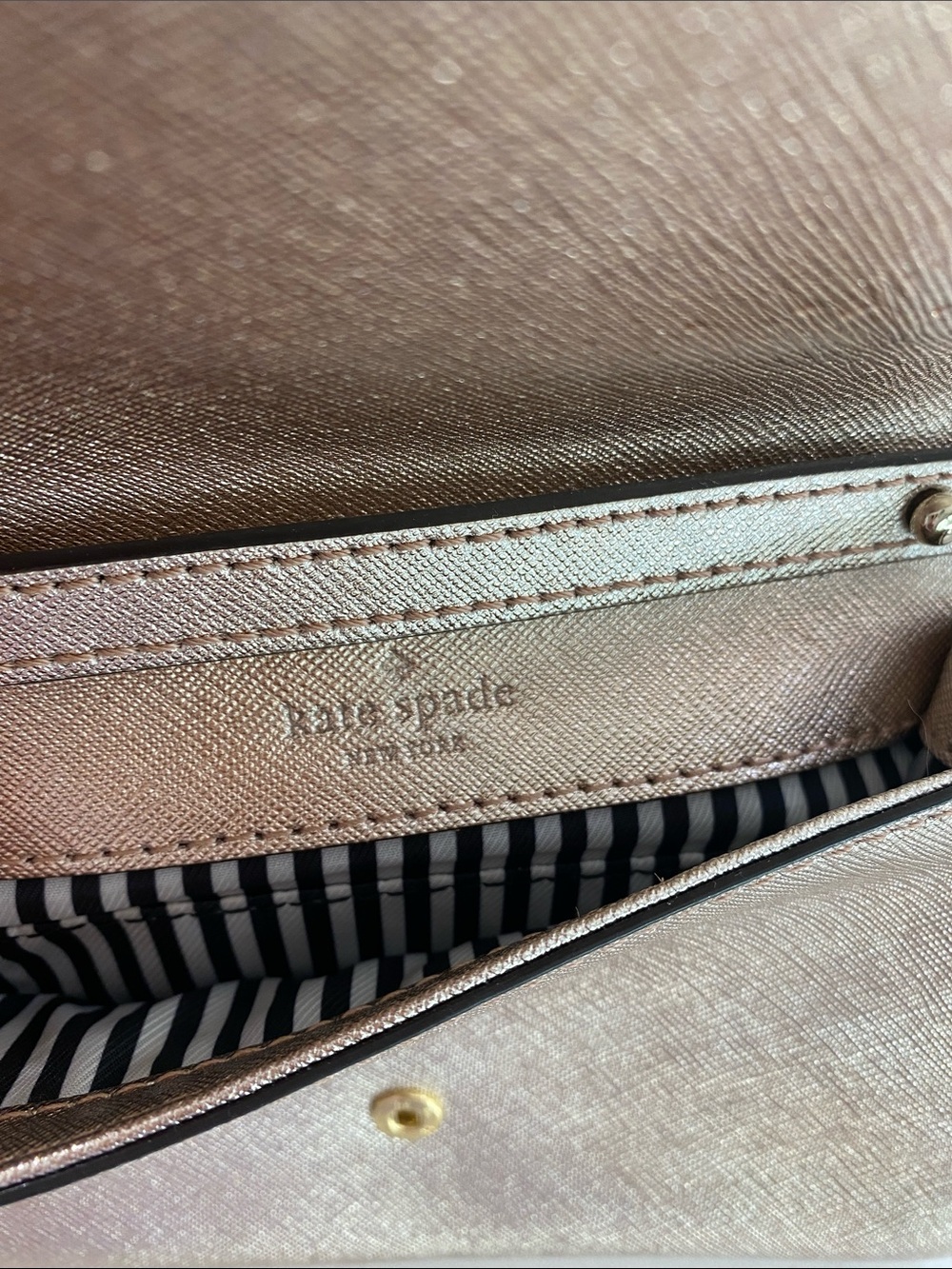 kate spade Metallic Rose Gold Chain Strap Crossbody Bag - Picture 5 of 8